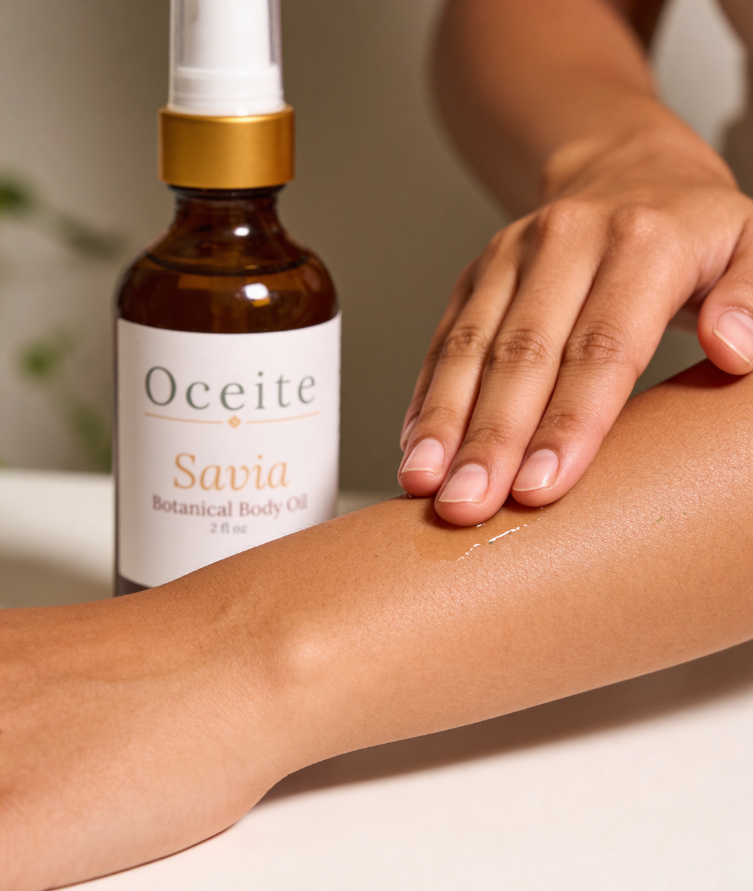 Best Non Greasy Body Oil: How to Find One That Actually Absorbs